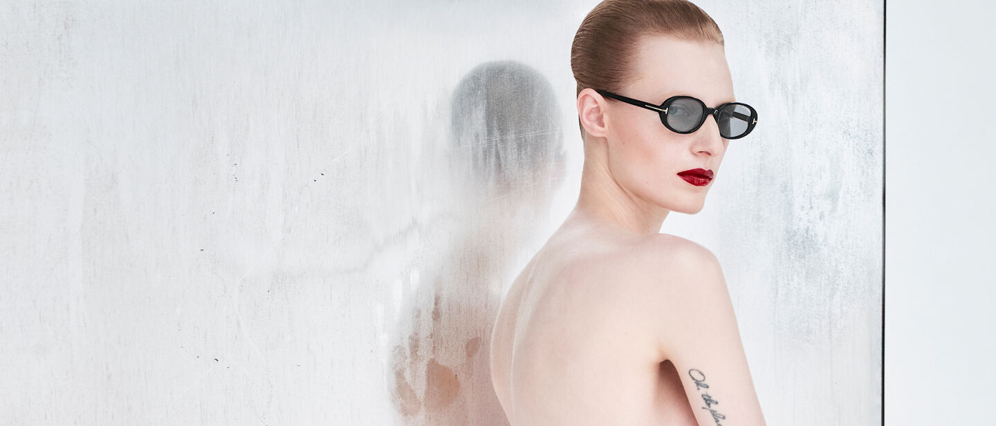 EYEWEAR