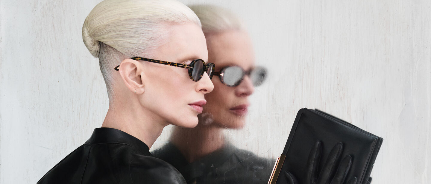 EYEWEAR